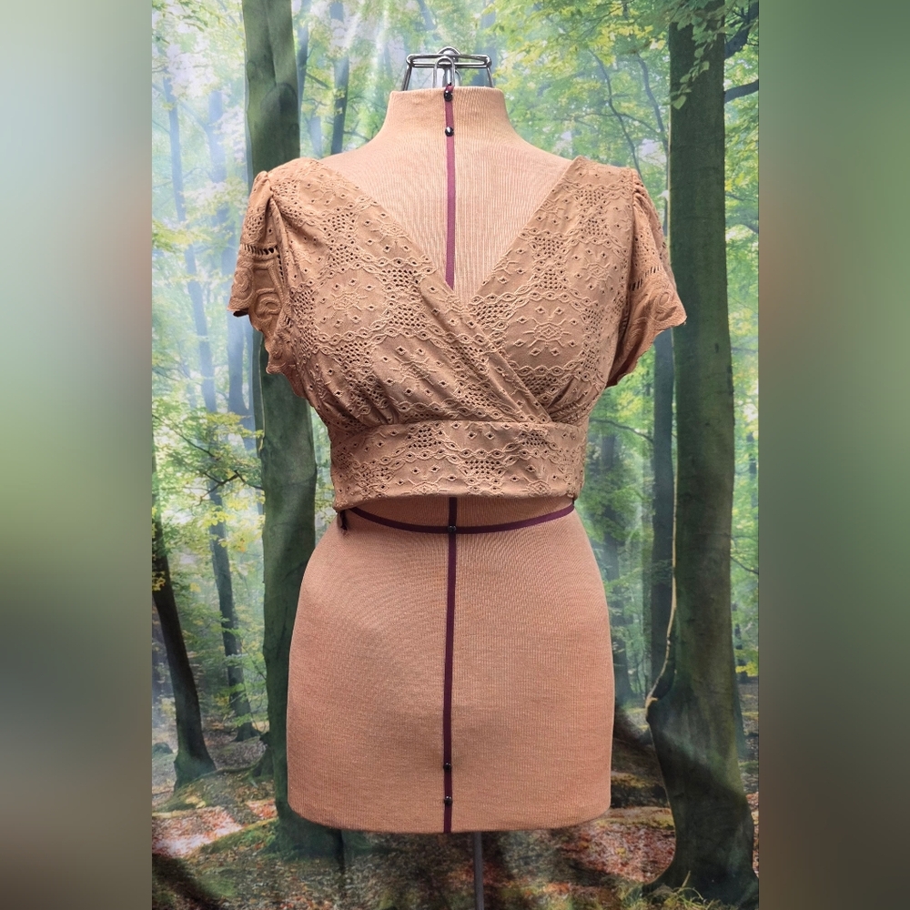 URBAN Romantics Women's Boho-style Wrap Crop Top